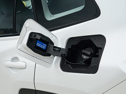 2026�� 2.0L ���ܵ��˫�� AIR