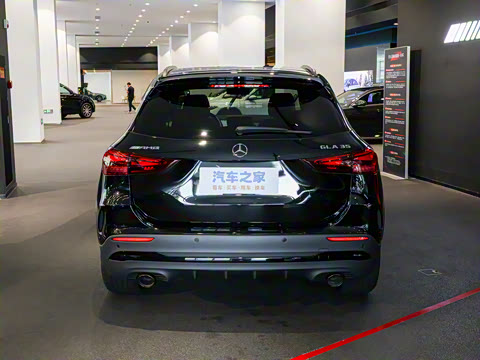 2025�� AMG GLA 35 4MATIC