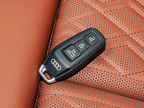 2026�� 2.0T �˶��� quattro