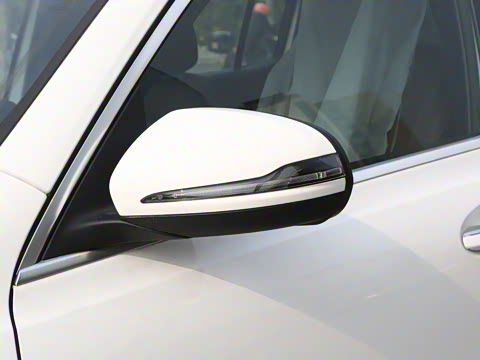 2026�� GLB 220 ʱ����