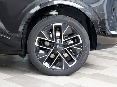 2026�� Max+ �����