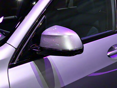 2025�� xDrive 40Li ������M�˶���ҹ��װ