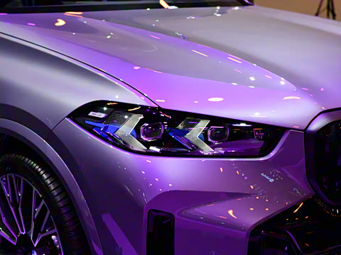 2025�� xDrive 40Li ������M�˶���ҹ��װ