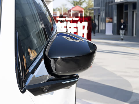 2026�� ���� 1704 Max �콢��