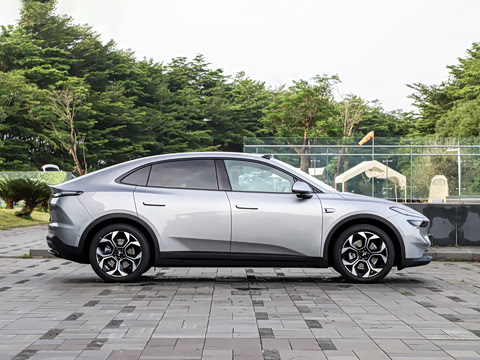 2026�� 85kWh Max+