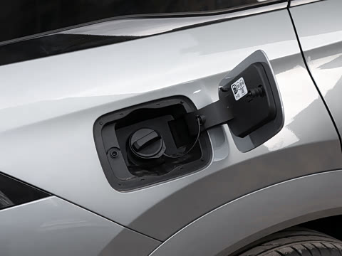 2027�� 2.0T �Զ�������ӥ500��