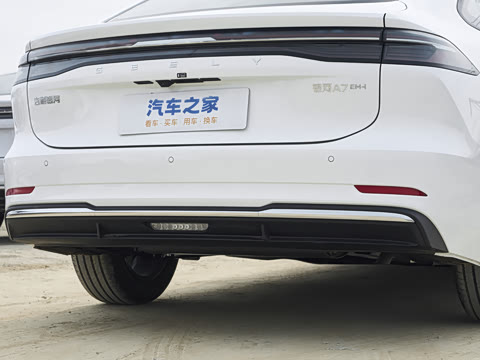 2025�� EM-i 70km ������