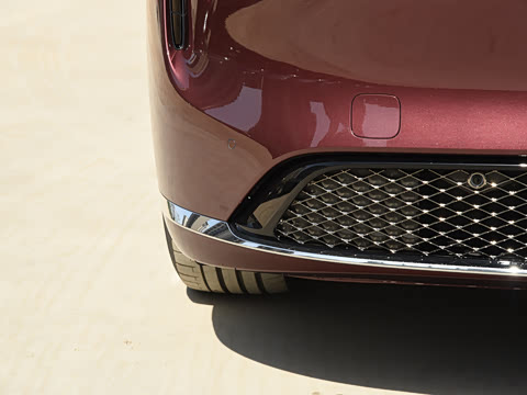 2025�� ���� Max+ ������������ 