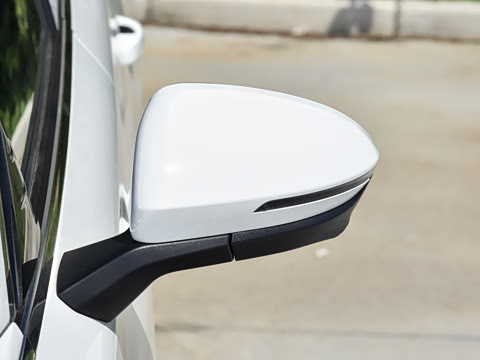 2026�� 1.5L HEV������