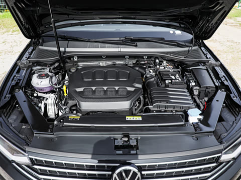 2026�� 3000������ѡ�� 330TSI DSG��Ӣ��