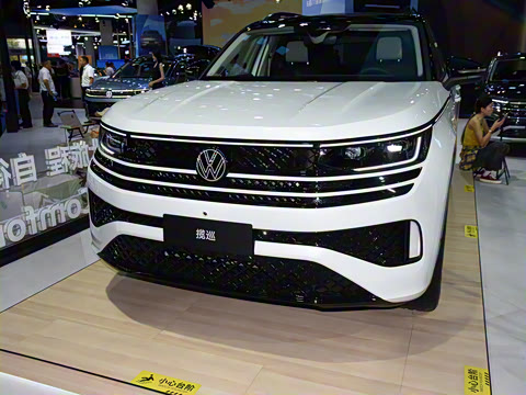 2025�� 380TSI ����R-LineѲ�� ������