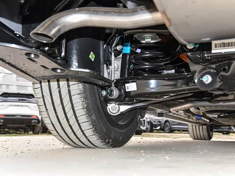 2026�� 225km EM-i Զ�����ǺӰ�