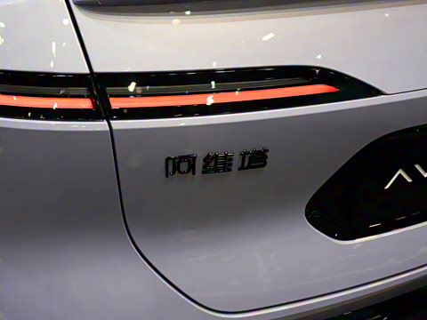 2025�� Ultra���̰�