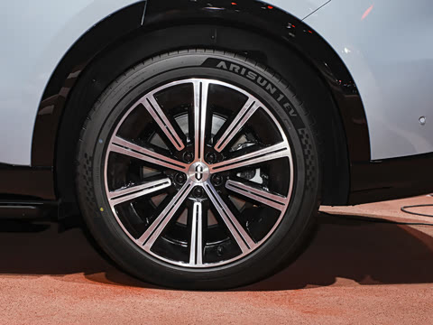 2026�� ���� Max+ ��������