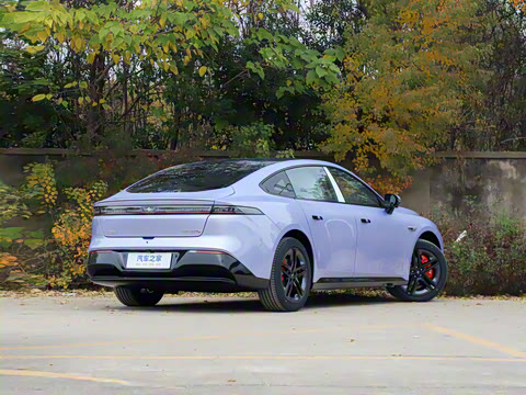 2026 007+  650 Ultra+״