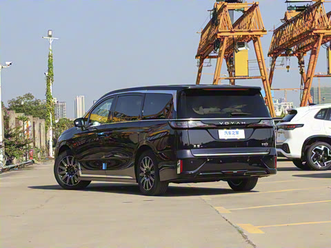 2025�� EV ����׿Խ������