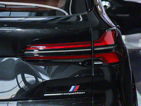 2024�� X5 M ������