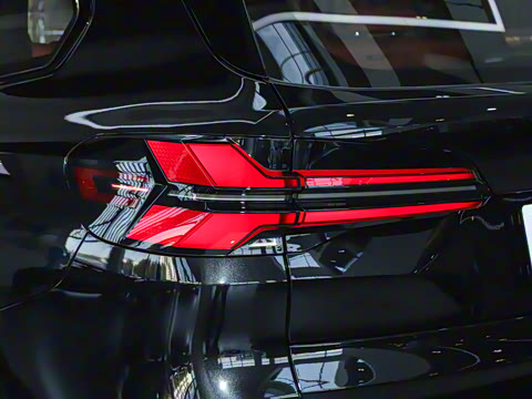 2024�� X5 M ������