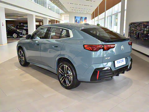 2025�� sDrive25i M�˶���װ