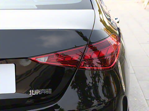 2026�� C 260 L �˶���