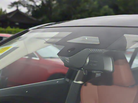 2025�� sDrive25i M�˶���װ