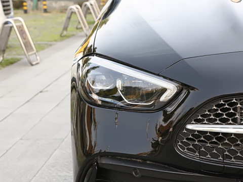 2026�� C 260 L �˶���