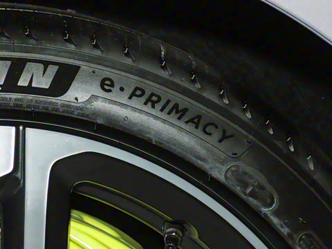 2025�� �ھ������ 100kWh Touring