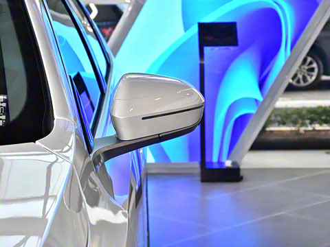 2026�� xDrive 50L M�˶���װ