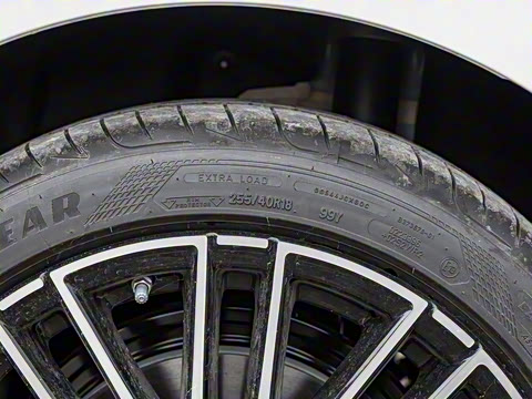 2026�� C 260 L �˶���