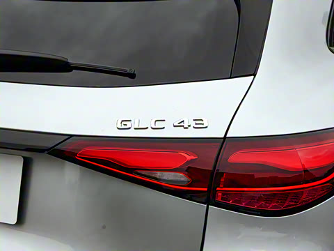 2026�� AMG GLC 43 4MATIC