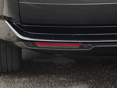 2026�� 3.0 L6 400PS AB�����