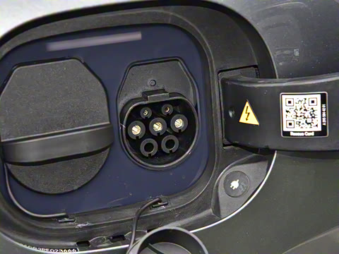 2023�� AMG EQE 53 4MATIC+