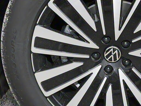 2025��  330TSI ����Ѳ�� ������