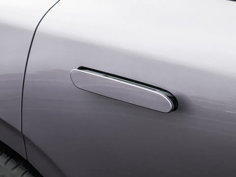 2027�� ���� 860 Max�����״��