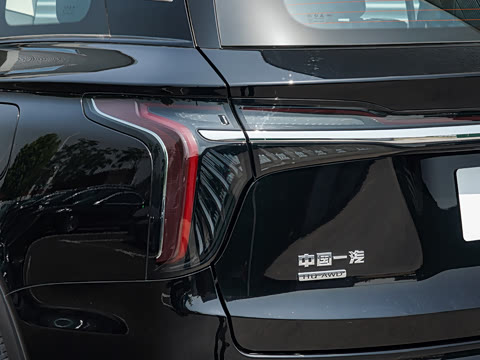 2025�� �Ŀ�  2.0T PHEV ����200��������� 7��