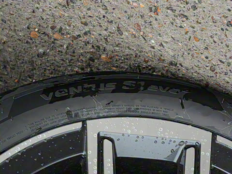 2025�� sDrive25Li X�����װ