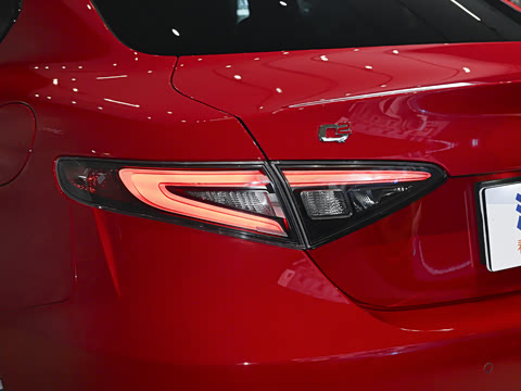 2026�� 2.0T 280HP VELOCE ������