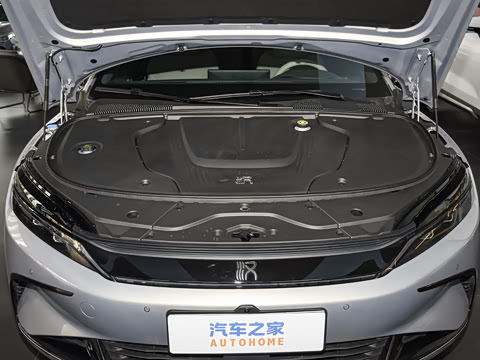 2026�� EV �Ǽݰ� 705KM����������
