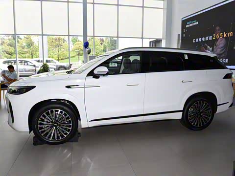 2025�� 210 ������