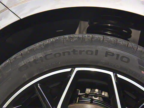 2026�� ������������� 730������