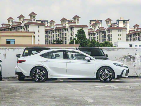 2026�� 2.0S �˶���