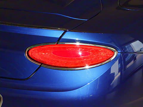 2024�� 4.0T GT V8