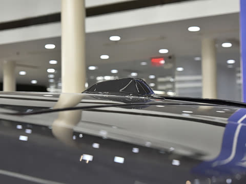 2025�� xDrive 40Li M�˶���ҹ��װ