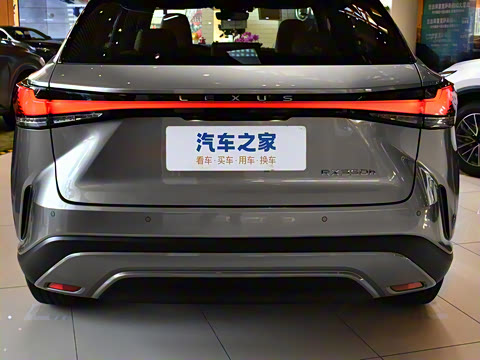 2026�� 350h ����������