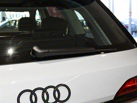 2025�� 55 TFSI quattro S line����ʿ��