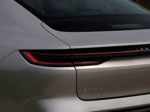 2026�� 225km EM-i Զ���Һ�����