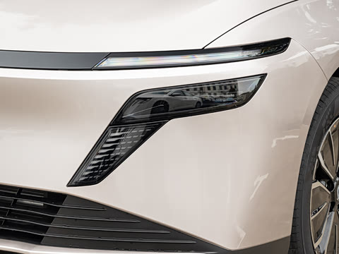 2026�� 180 Pro �ഺ��