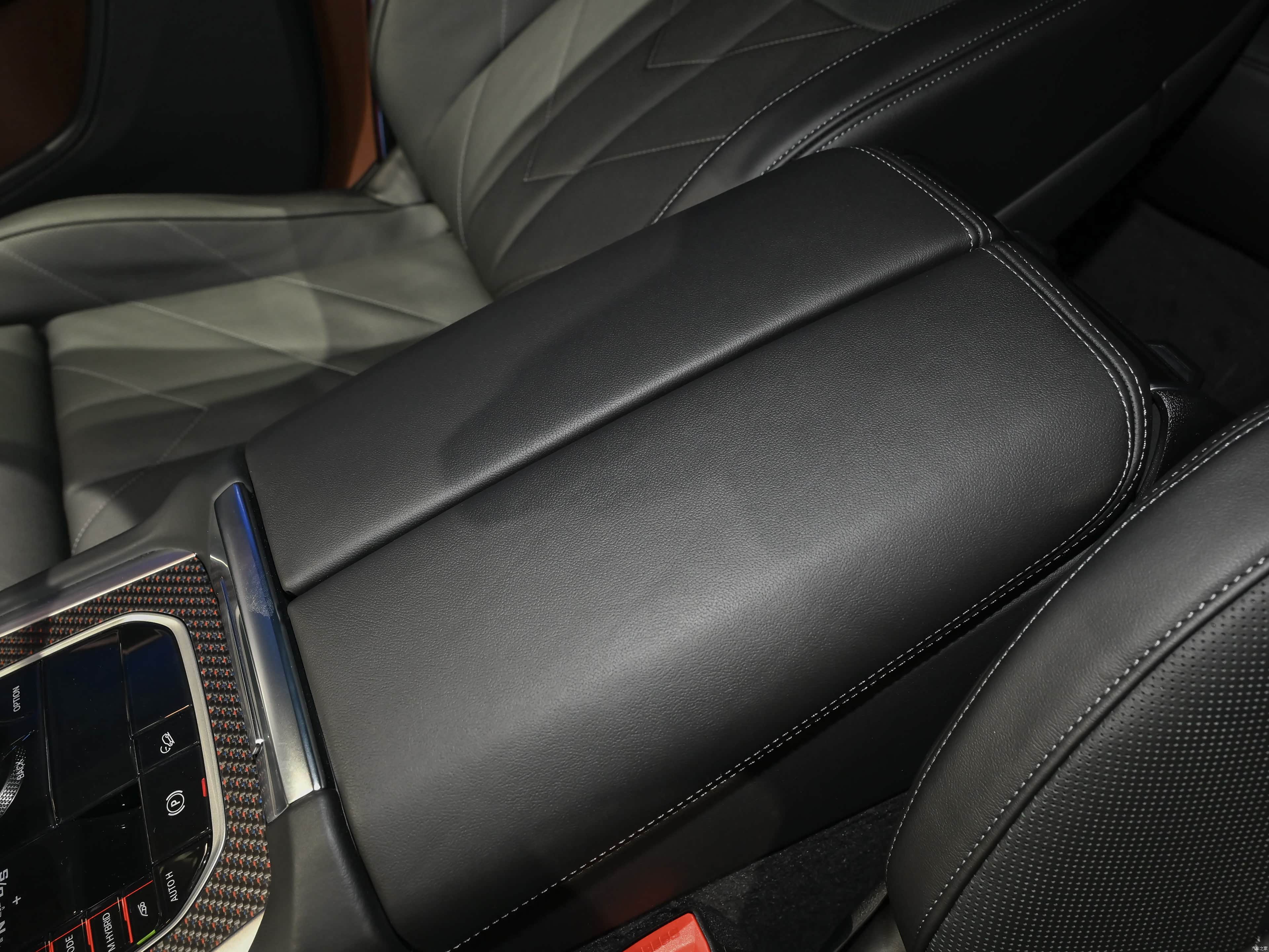 BMW XM, миниатюра 27