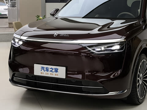 2025�� ���� Ultra�� 53.4kWh 6���� (896�߼����״