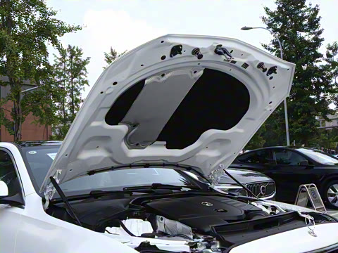 2025�� �Ŀ� C 260 L